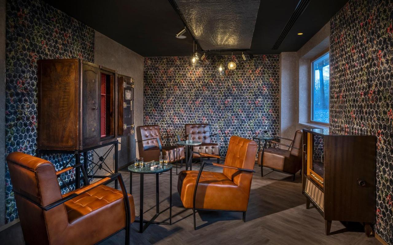 Hotel Frechdachs Бад-Фюссинг Экстерьер фото